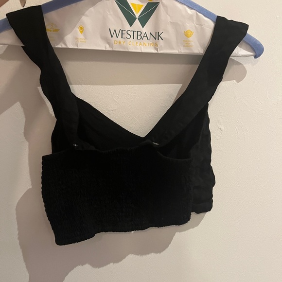 Sage the label infinity black sleeveless smocked crop top size small - Picture 4 of 4